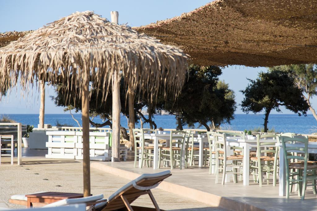 Angeliki Apartments Plaka  Exterior photo
