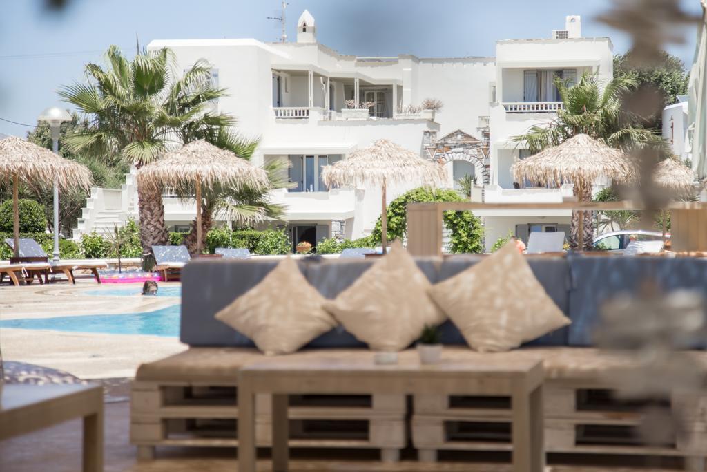 Angeliki Apartments Plaka  Exterior photo